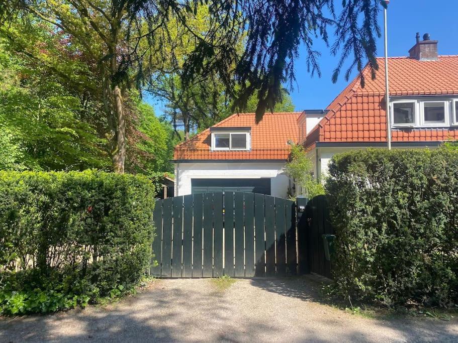 Modern Forest Villa - Q4 24 Long Term Available Naarden Luaran gambar